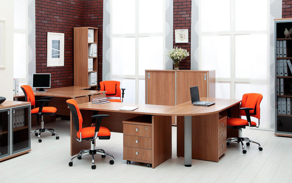 Офисная мебель: Создание комфортной и продуктивной рабочей среды